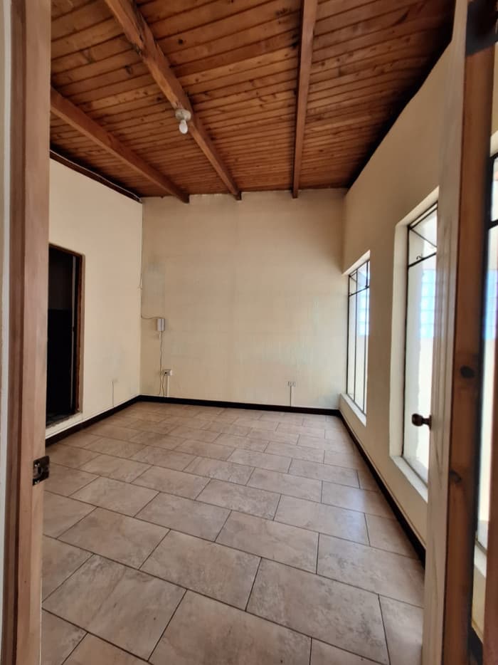 En renta Local en Zona 1 de Quetzaltenango - foto 1