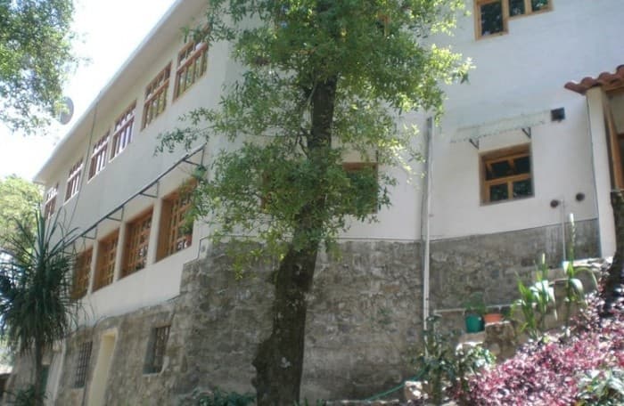 Edificio-Hotel en Venta en San Andrés Semetabaj - foto 1