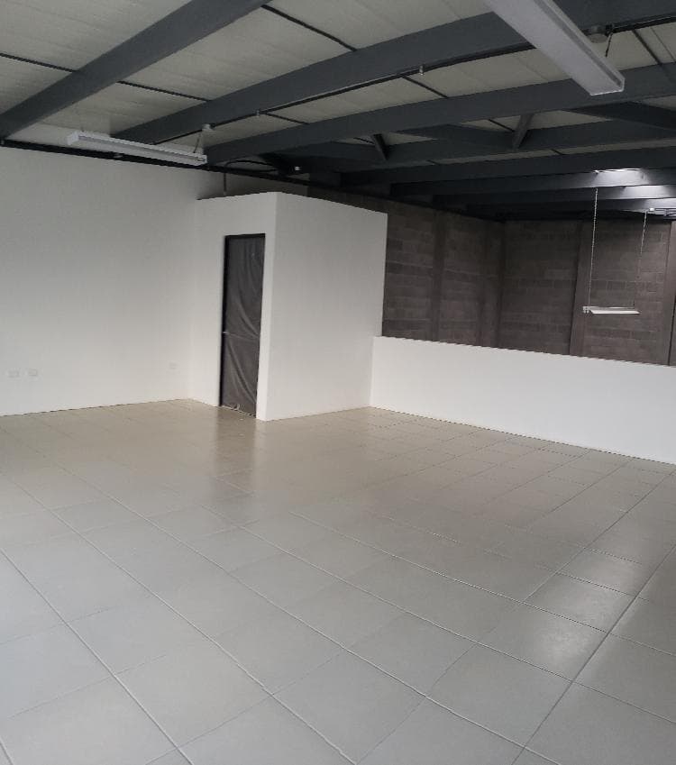 Ofibodega en Renta en Quetzaltenango San Andres - foto 1