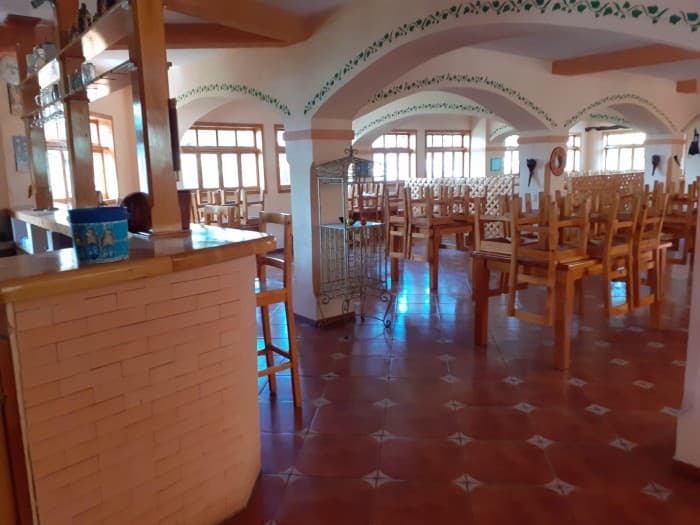 Edificio-Hotel en Venta en San Andrés Semetabaj - foto 4