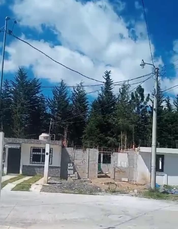 Casa venta en Construcción Pinos de lo Alto en XELA - foto 2