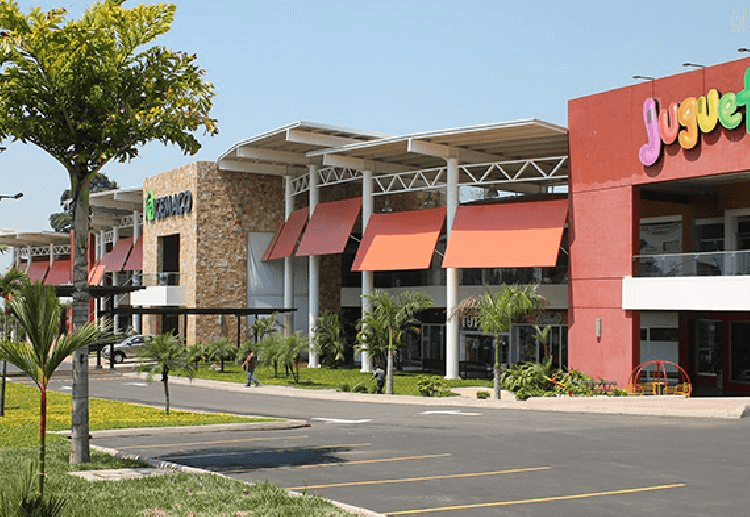 Local en Venta en Plaza Américas Mazatenango - foto 2
