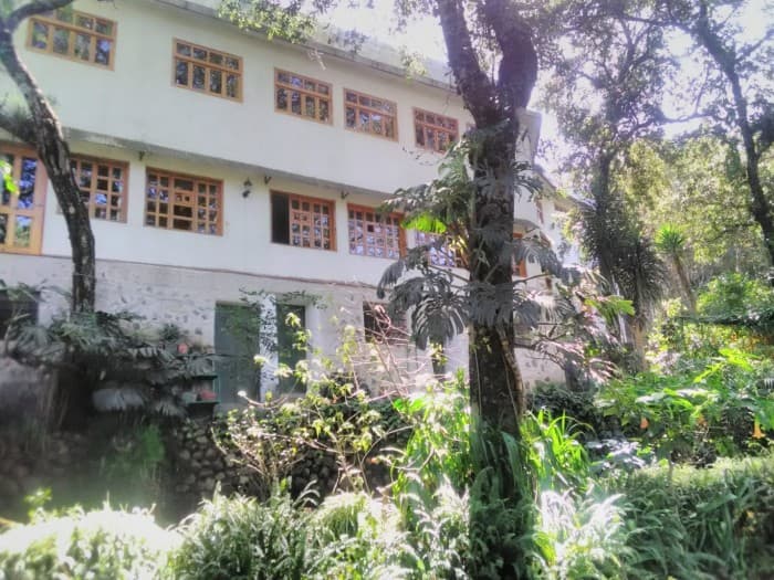 Edificio-Hotel en Venta en San Andrés Semetabaj - foto 2