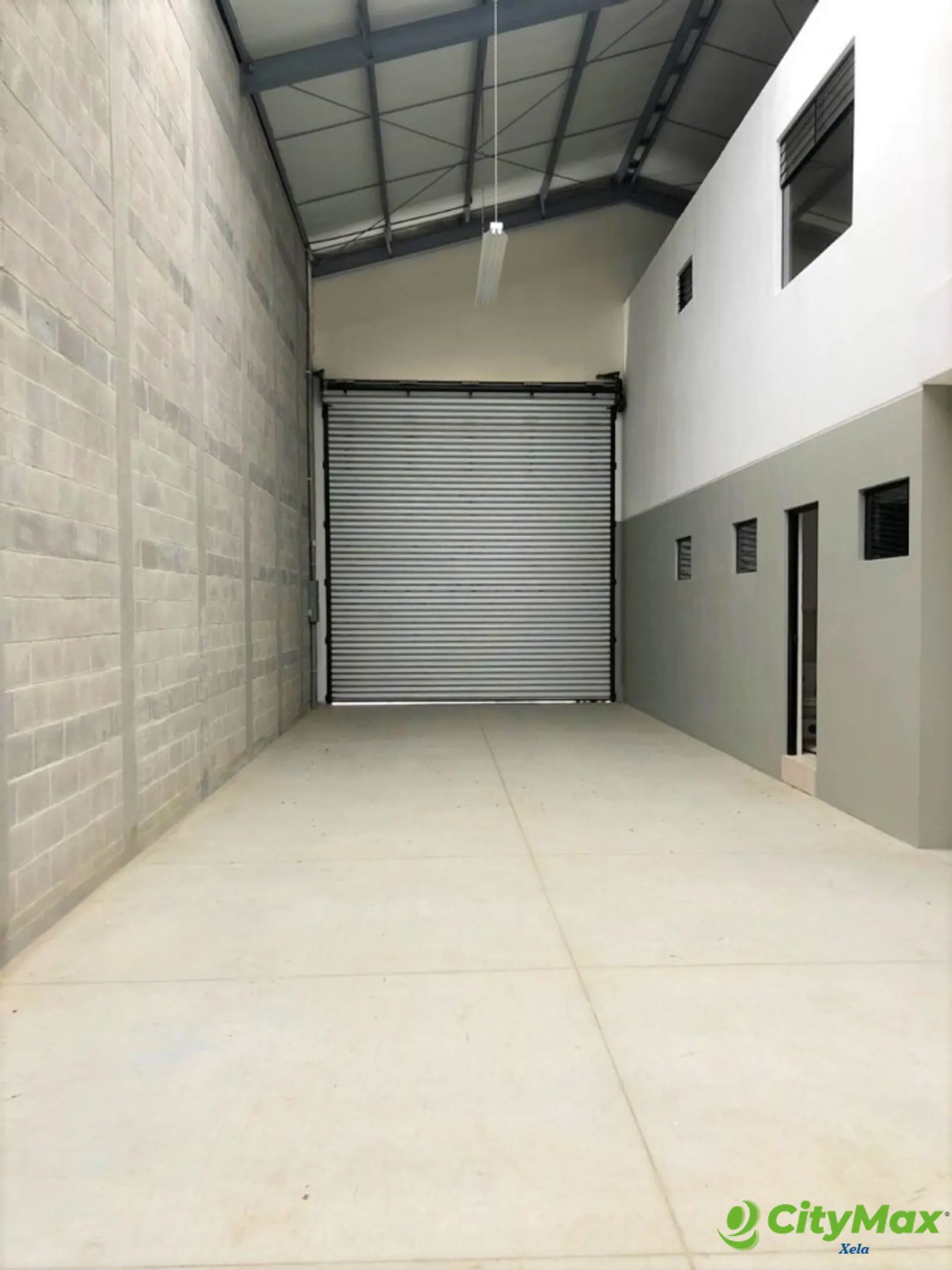 Ofibodega en Construcción en Xela, Fase III - foto 1