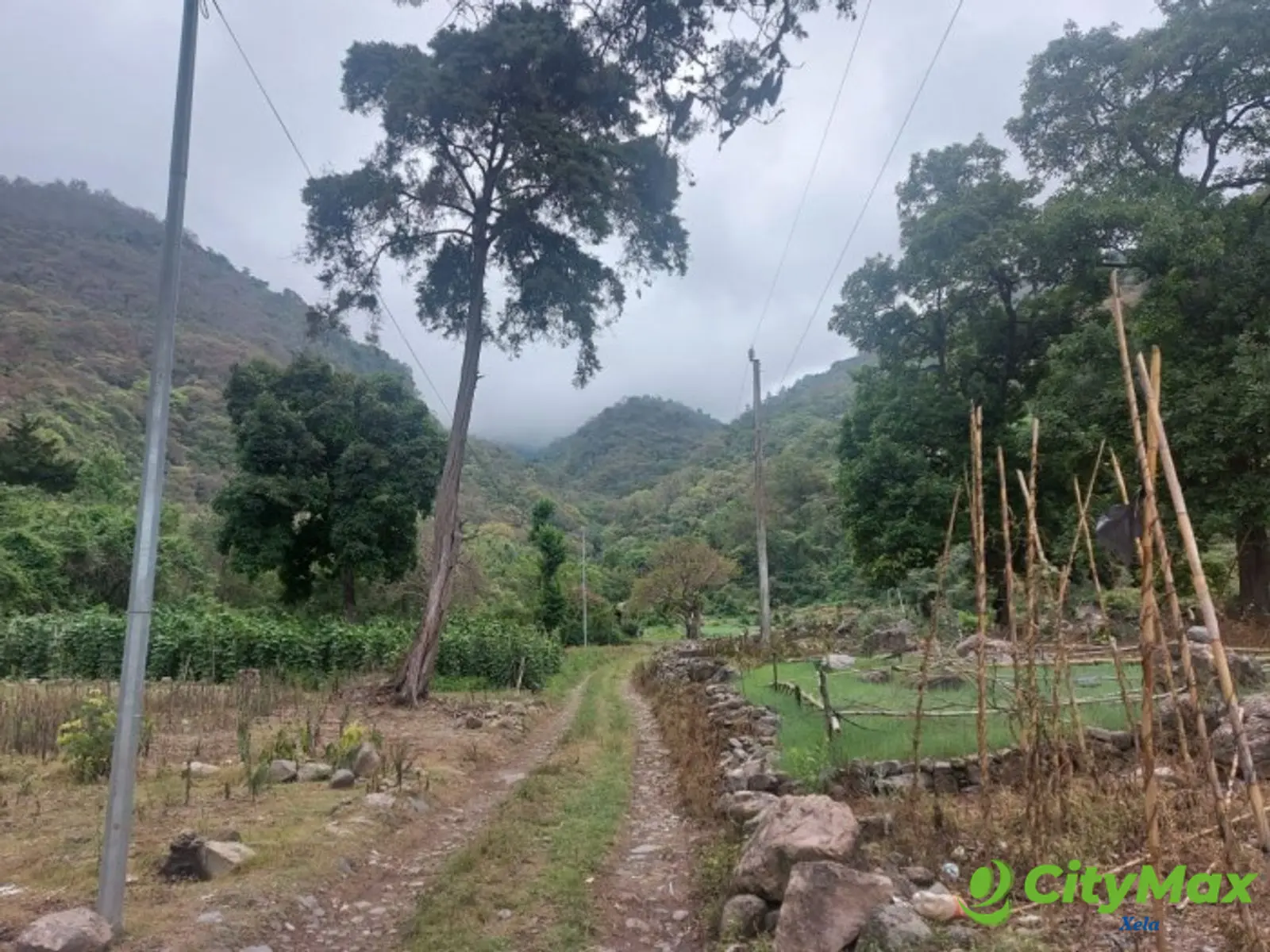 Terreno en Venta a 3 minutos de Panajachel Solola - foto 6