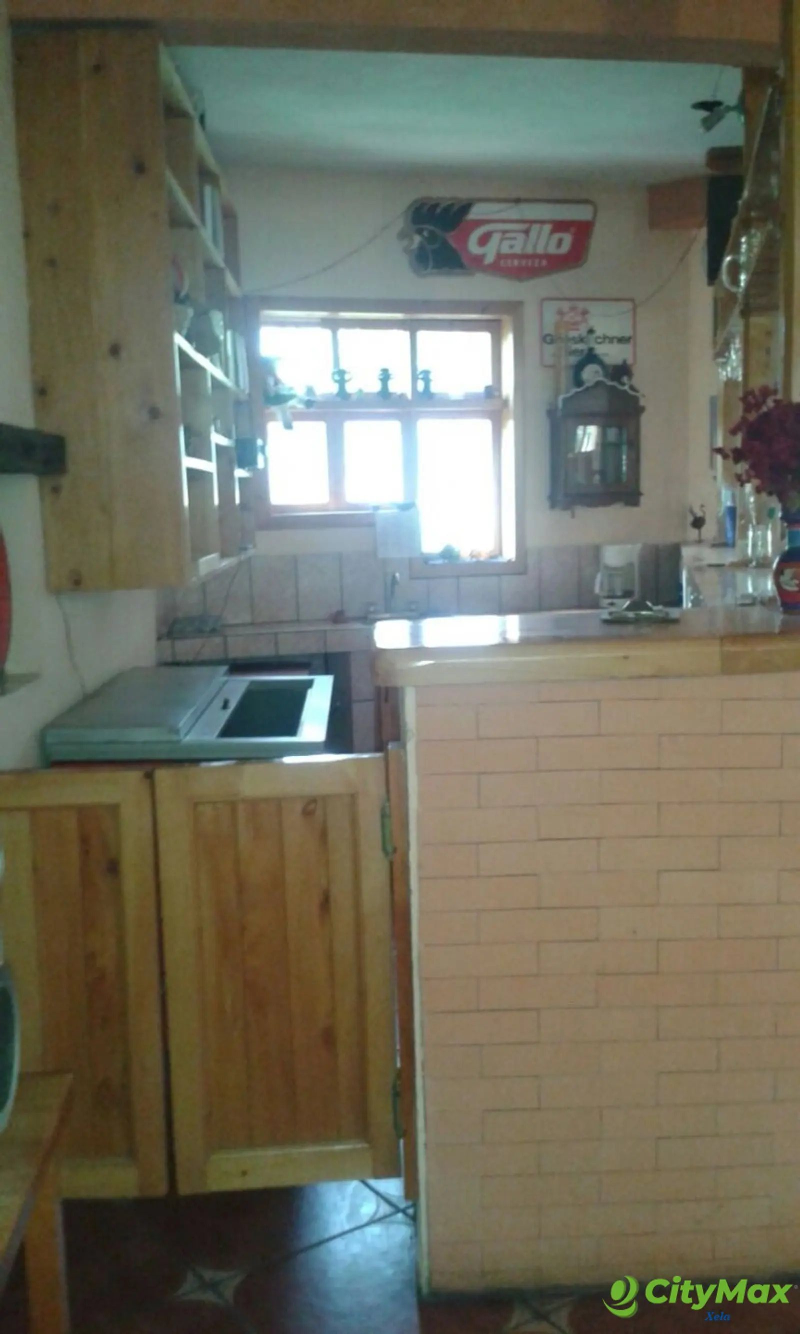 Edificio-Hotel en Venta en San Andrés Semetabaj - foto 6