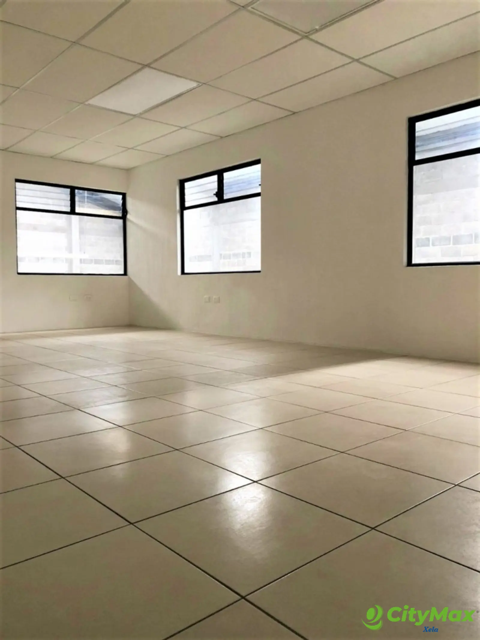 Ofibodega en Venta en Complejo Industrial de XELA - foto 7