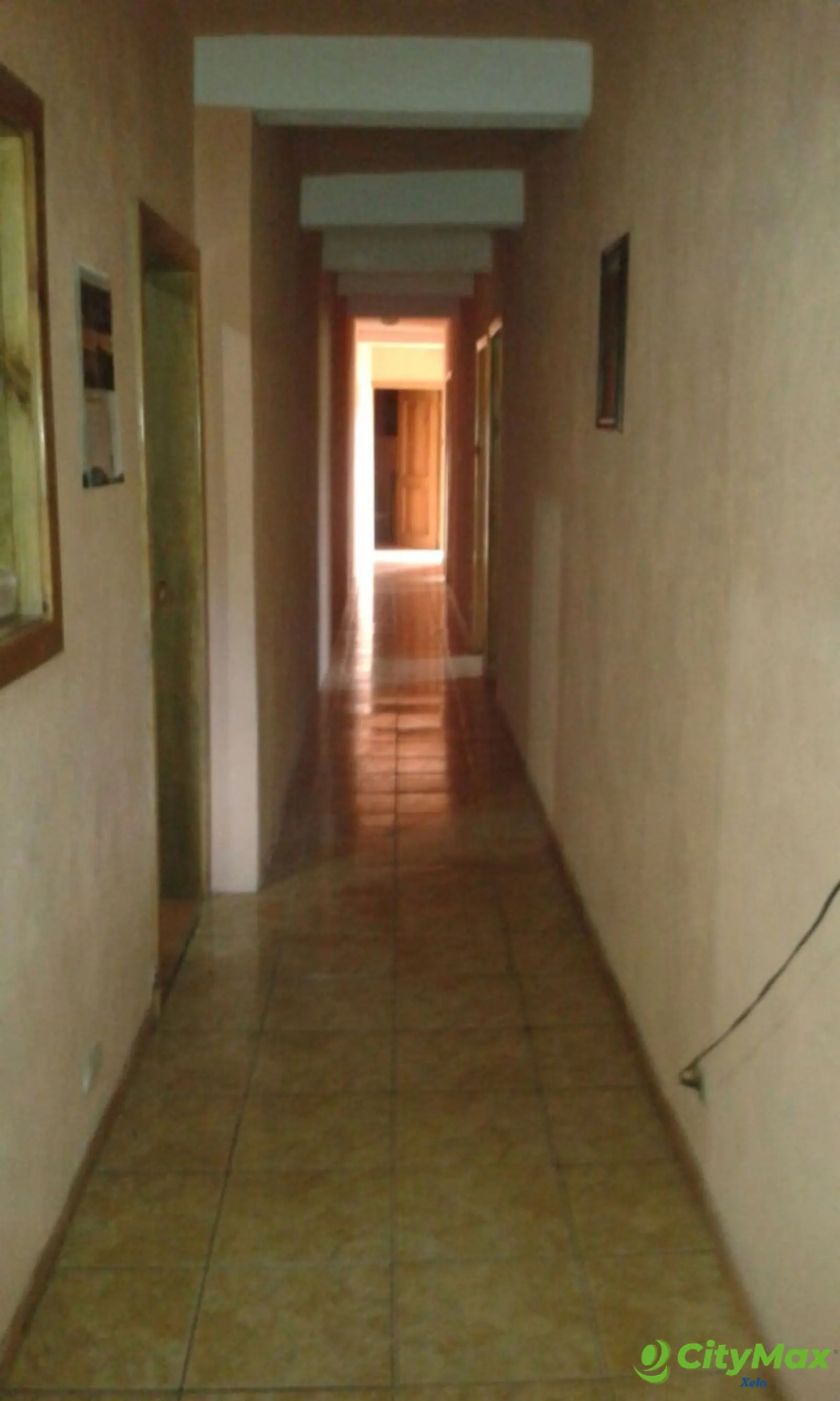 Edificio-Hotel en Venta en San Andrés Semetabaj - foto 23